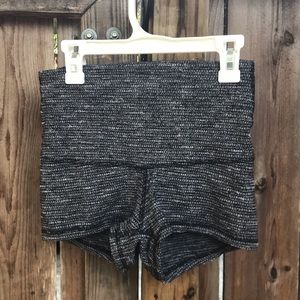 Lululemon luon shorts